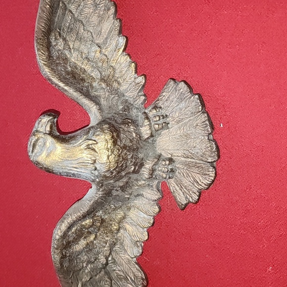 Vintage American Eagle Cast Aluminum gold tone metal approx 19" - Picture 3 of 6